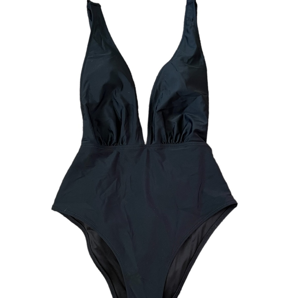 Cupshe One Piece Swimsuit - Picture 3 of 4